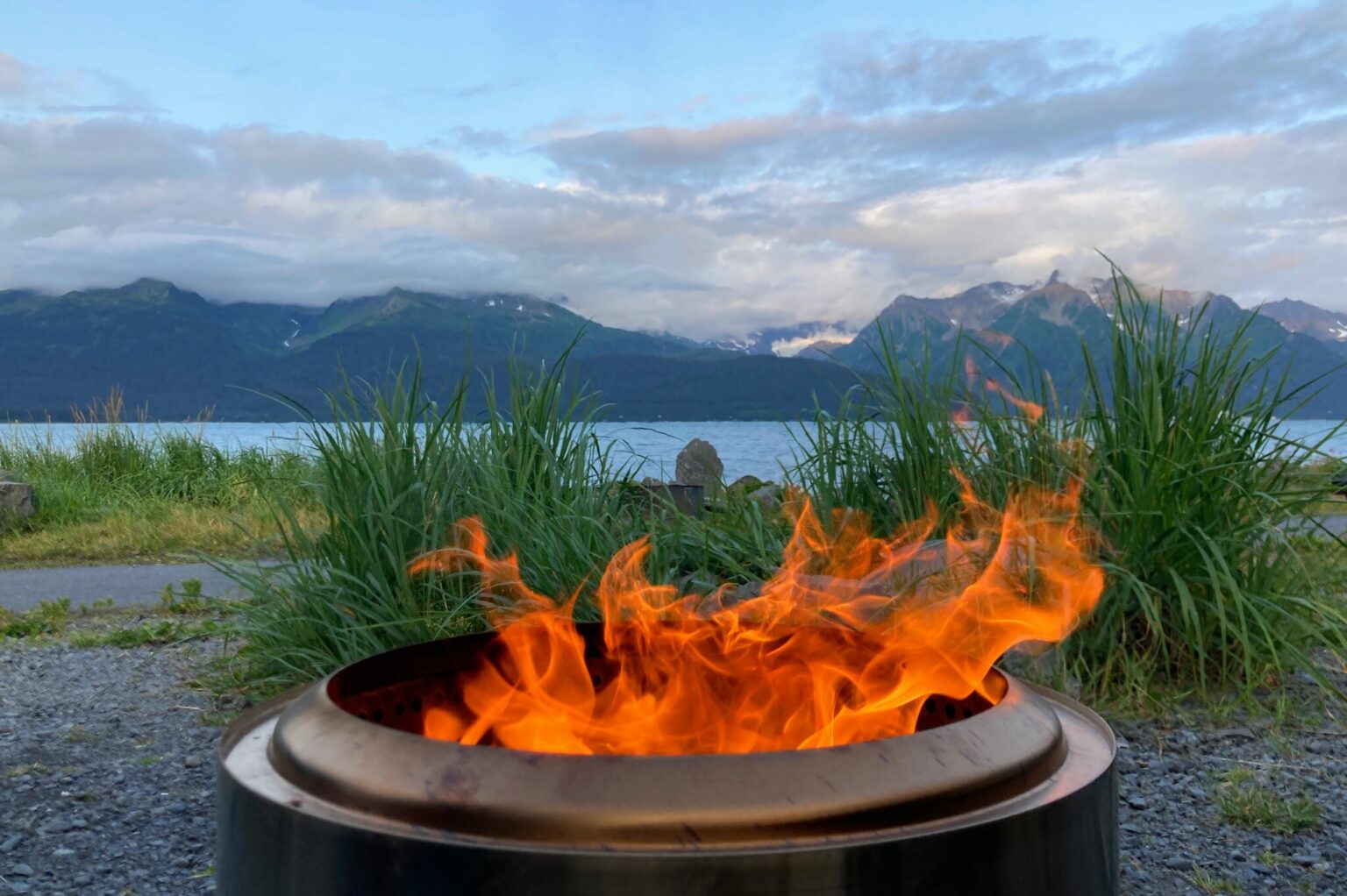 Best Smokeless Fire Pit is it worth it to get one? Ordinary Adventures